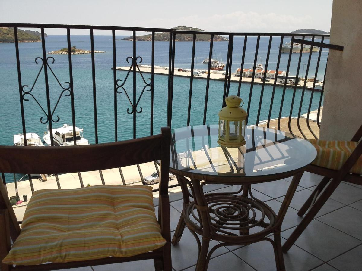 Skiathos City Views Studios-Apartments エクステリア 写真